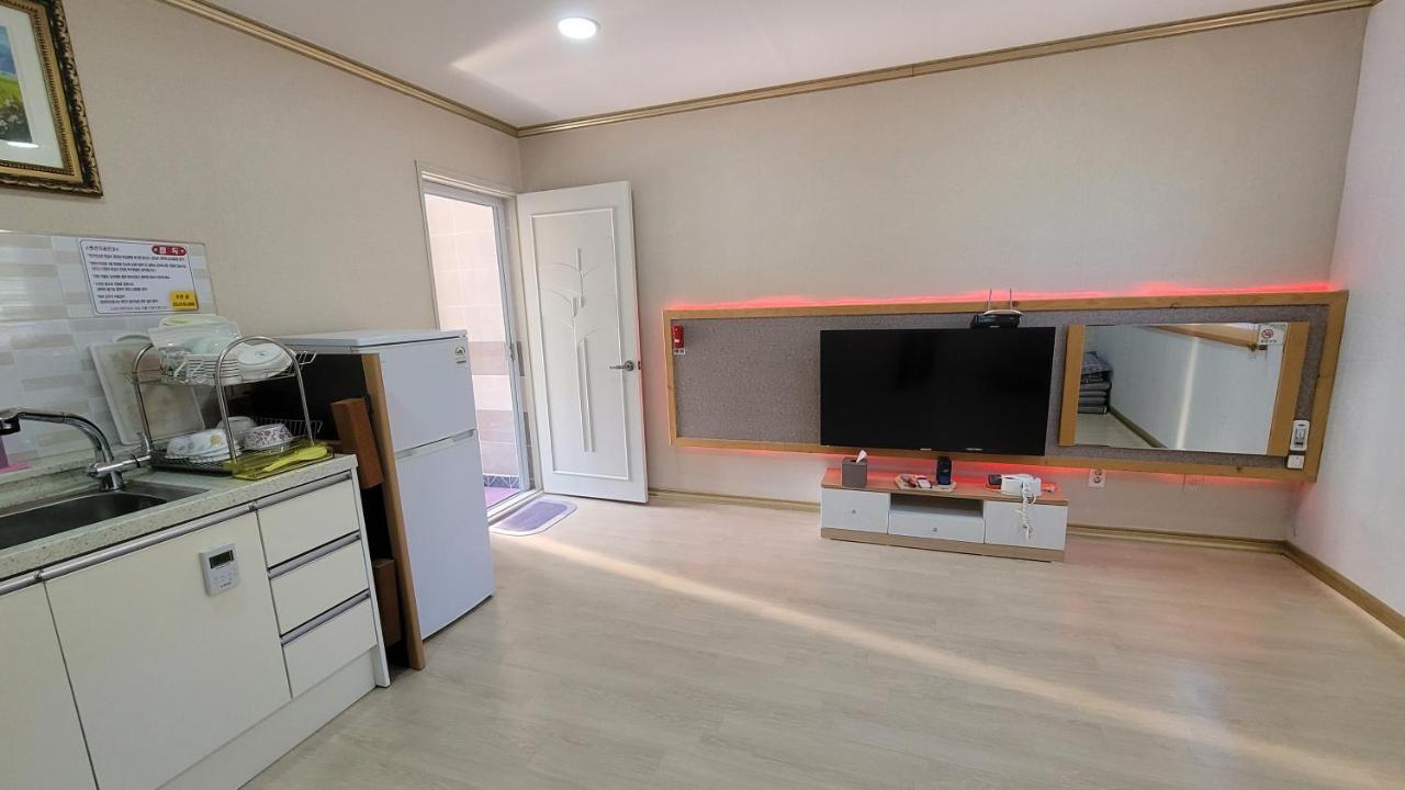 Rg Pension Hadong Экстерьер фото