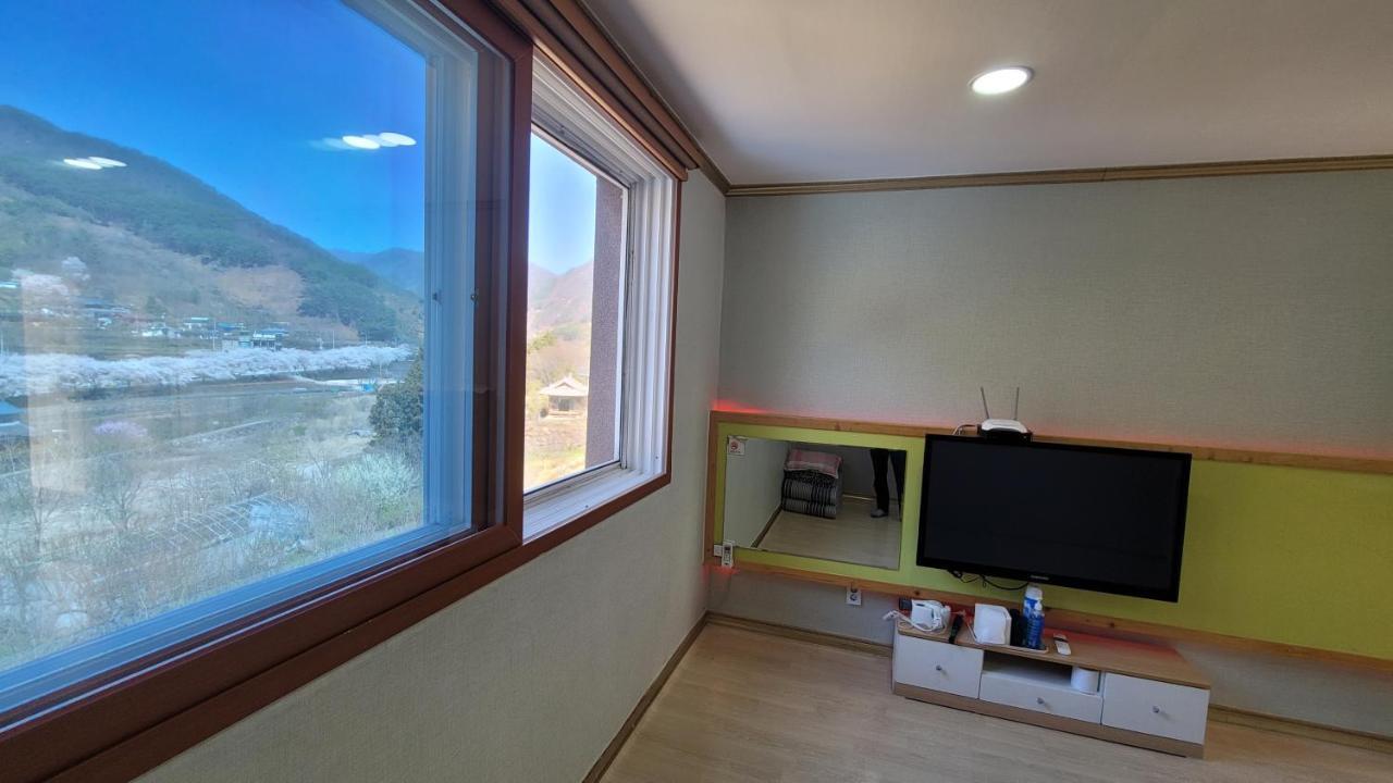 Rg Pension Hadong Экстерьер фото