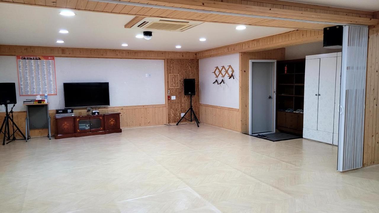 Rg Pension Hadong Экстерьер фото