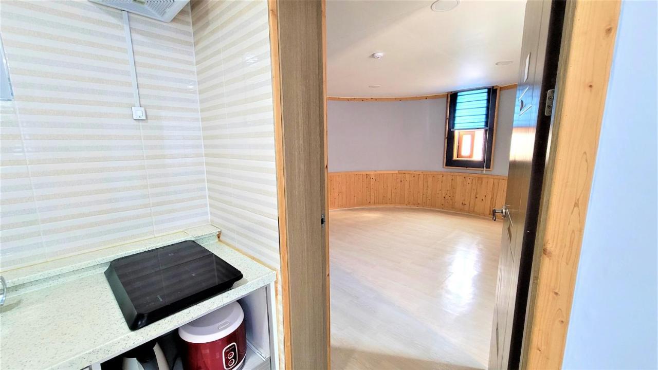 Rg Pension Hadong Экстерьер фото