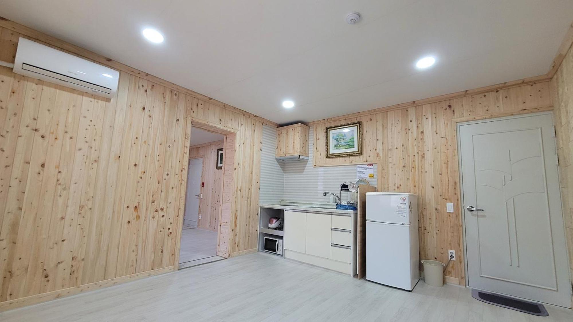 Rg Pension Hadong Экстерьер фото